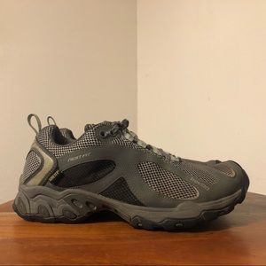 Treksta Gore Tex Sneaker Size 7 156